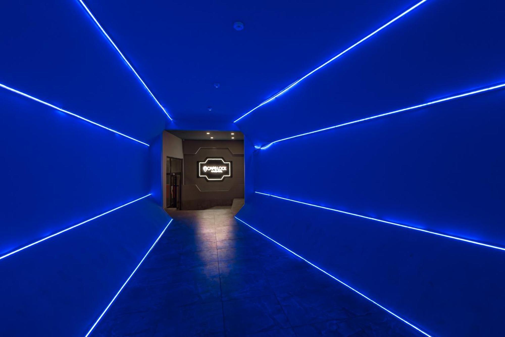 Caps Lock Future Hotel أستانا المظهر الخارجي الصورة
